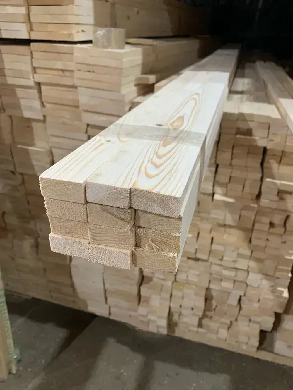 Брусок 20х40х1500 сухой строганный, сорт АВ, Хвоя/12 штук