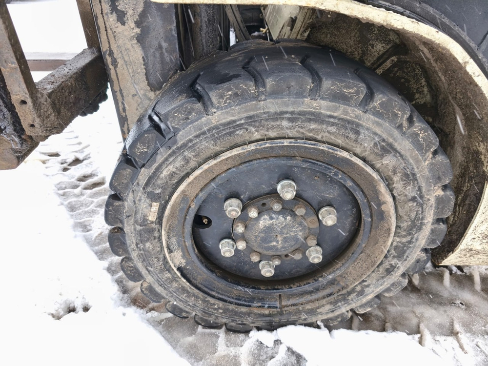 TFN CPCD Вилочный погрузчик CPCD35-XRW55F (Дизельный, 3,3 л, 48 л.с., АТ)