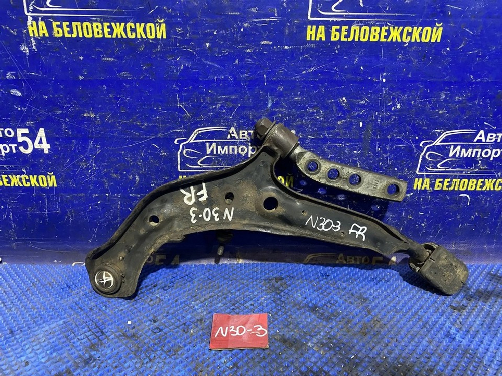 Рычаг передний правый NISSAN R'NESSA 2000