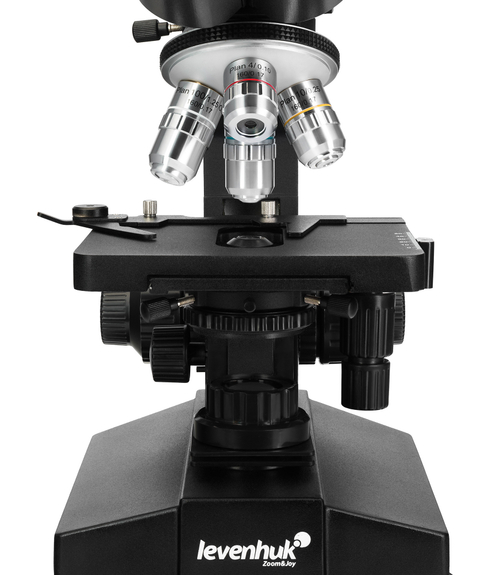 Микроскоп Levenhuk 890T, тринокулярный