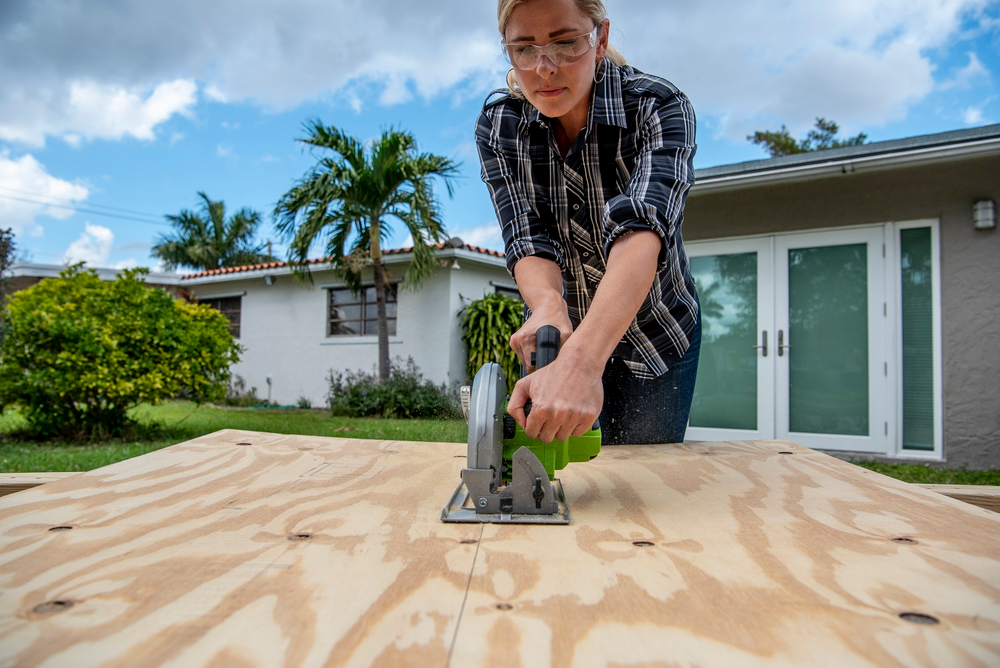 Циркулярная пила аккумуляторная Greenworks Арт. 1500907,  бесщеточная, без АКБ и ЗУ