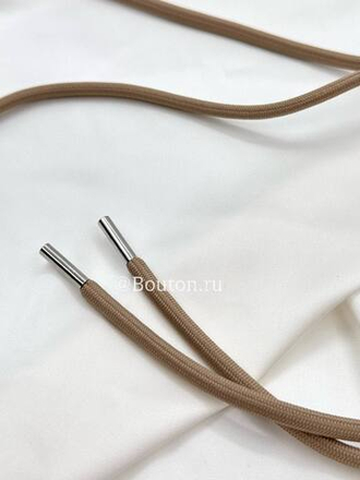 Шнур бежевый 1,35 м