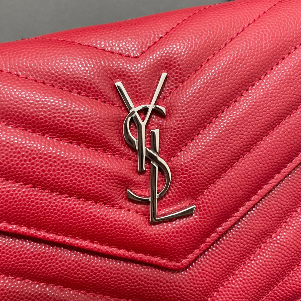 Saint Laurent WOC 19 cm