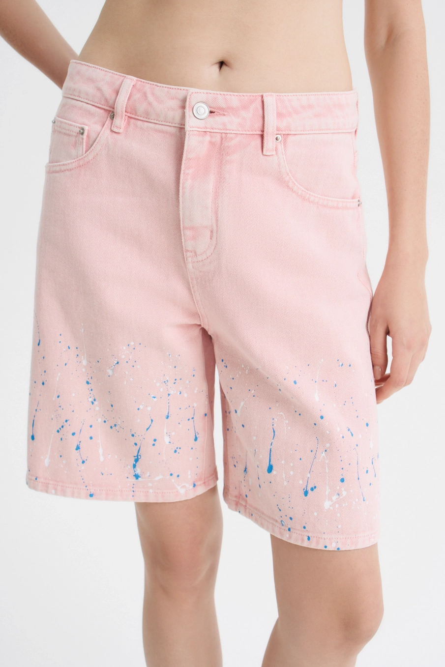 Шорты с принтом разбрызганной краски