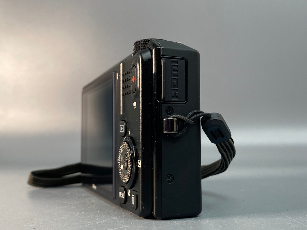 Nikon Coolpix S9100