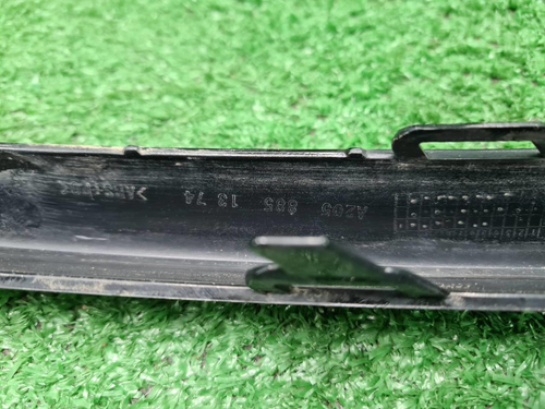 Молдинг бампера LH Mercedes C w205 (14-18) AMG
