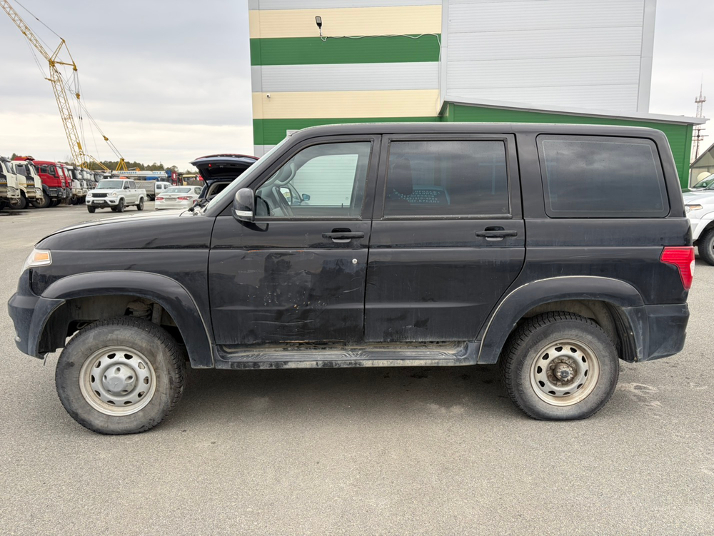 UAZ PATRIOT Base Fleet 2.7 5MT