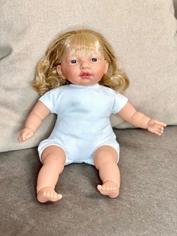 Кукла Nines 40см мягконабивная в пакете (N1600K)