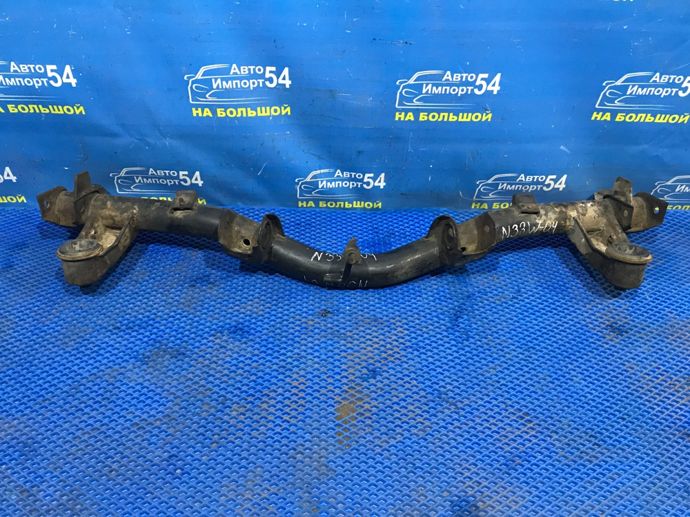 Балка задняя MITSUBISHI CHARIOT 1994