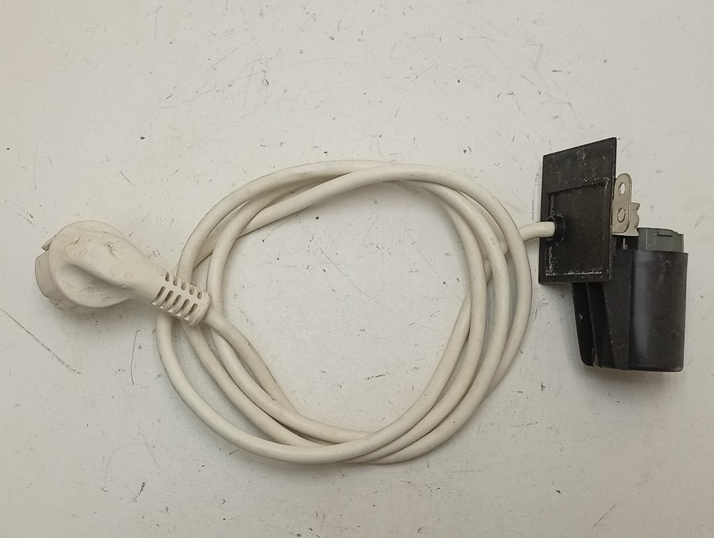 WISL103 кт63 Сетевой фильтр для стиральной машины Indesit WISL 103 б/у