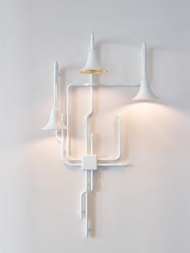 LIGHT FOREST – WALL BRASS