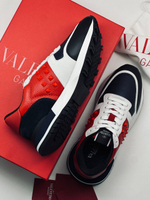Кроссовки Valentino