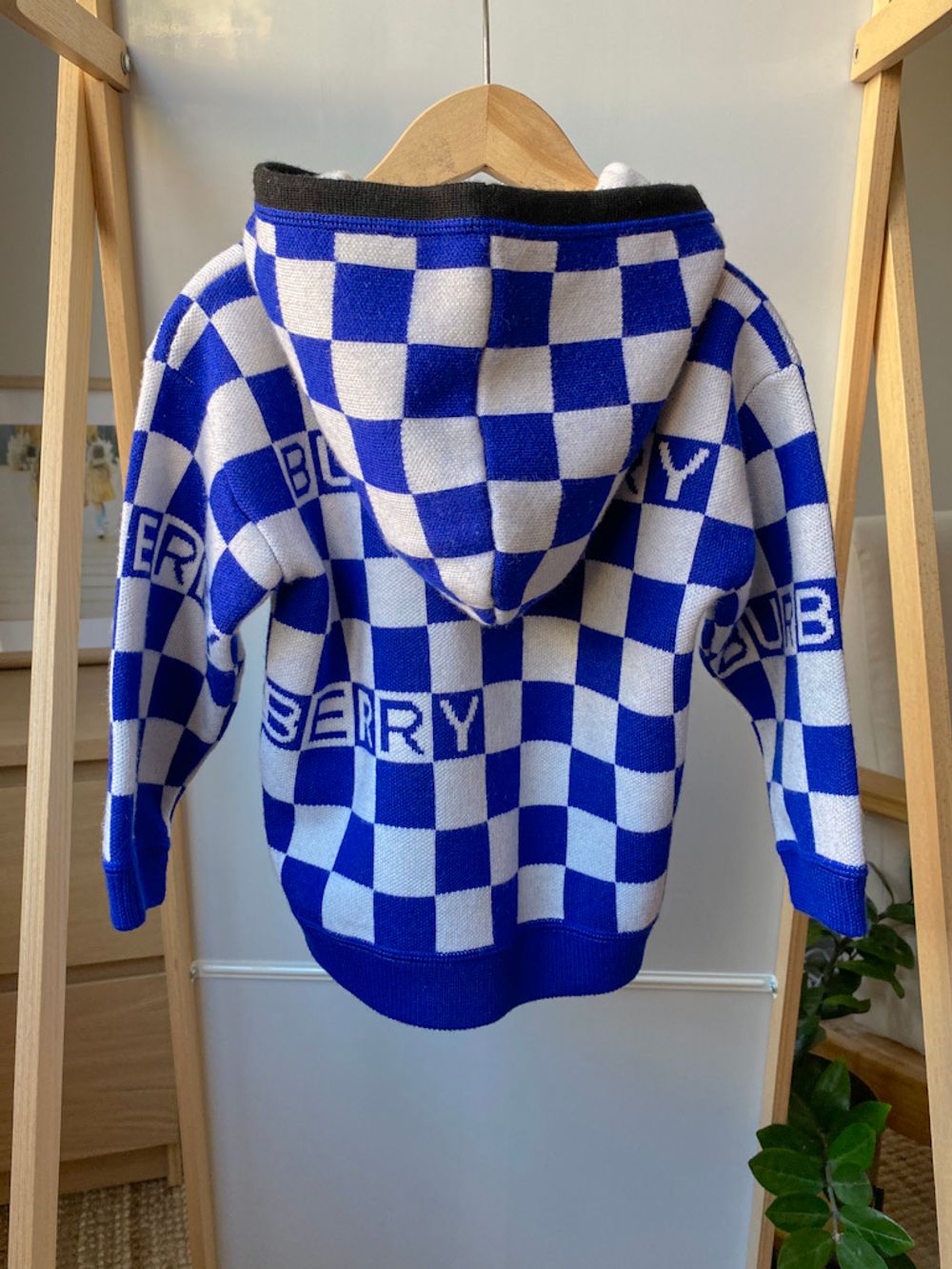 Новая толстовка Burberry, 92