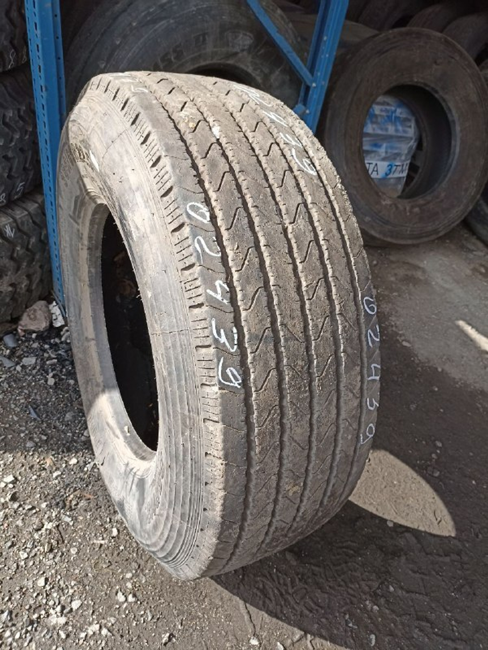 385/65R22.5 Doublestar DSR118 шина б/у