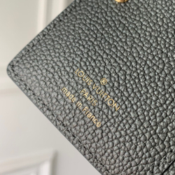 Louis Vuitton Clea Wallet