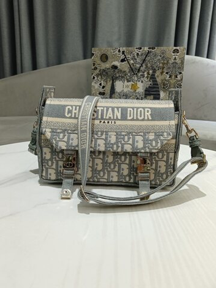Christian Dior Diorcamp Bag 23 cm