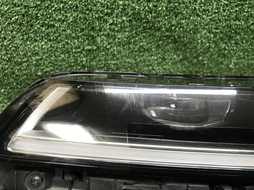 Битая Фара левая Genesis GV80 (2020-2023) LED