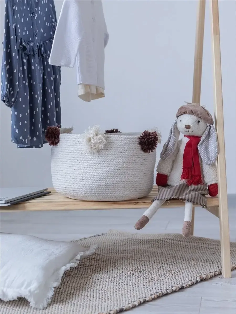 Корзина из хлопка с помпонами/для хранения/плетеная/корзина, 28см