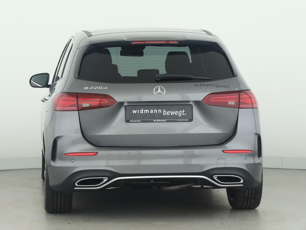 Mercedes-Benz B 220