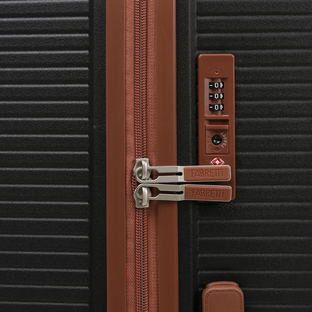 Чемодан большой (L) полипропилен "Fabretti"