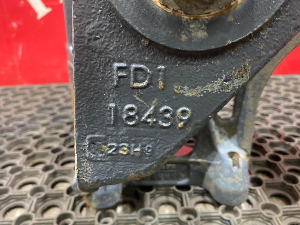 Кронштейн рессоры передней правый 2019г.