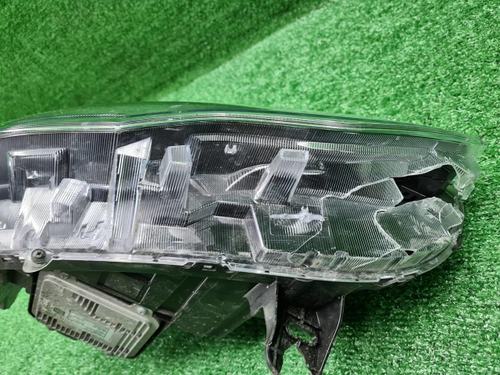 Битая Фара правая Haval Jolion (2021-н.в.) LED