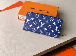 Louis Vuitton Zippy Wallet