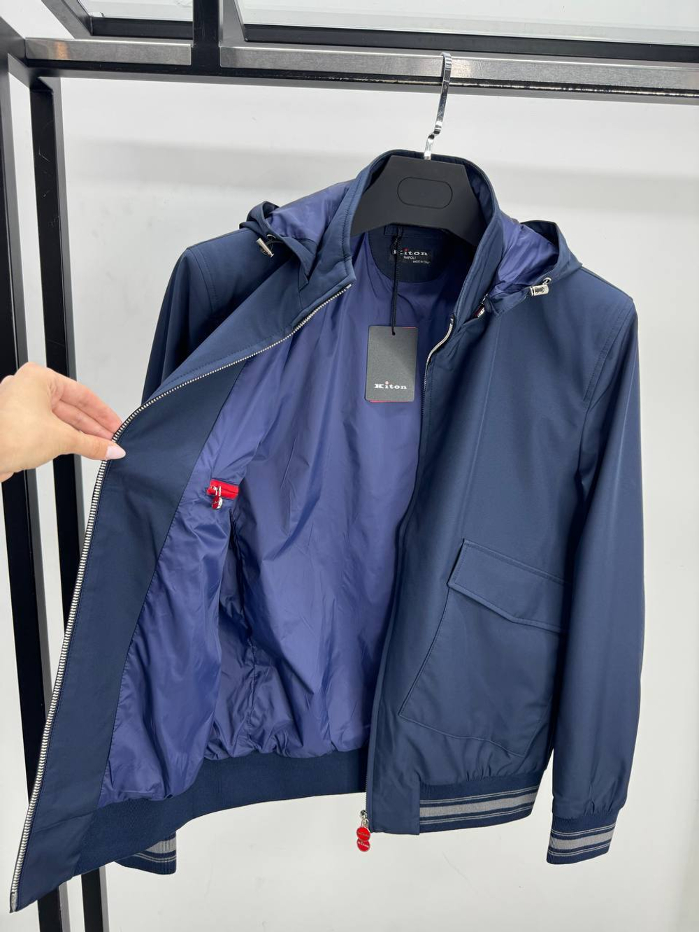 Ветровка Kiton
