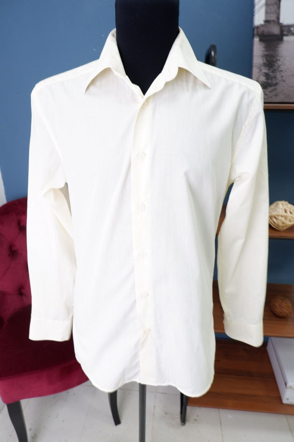 Рубашка Adrem Studio светлая 48 размер