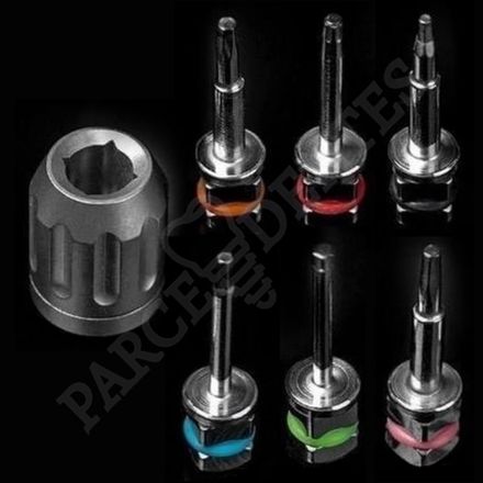 Набор четырехгранных отвёрток с адаптером