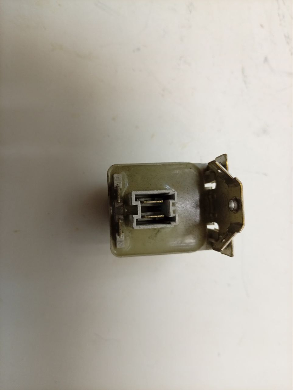 WFXI2840EU кт22 Сетевой фильтр для стиральных машин Siemens Bosch 181928 б/у