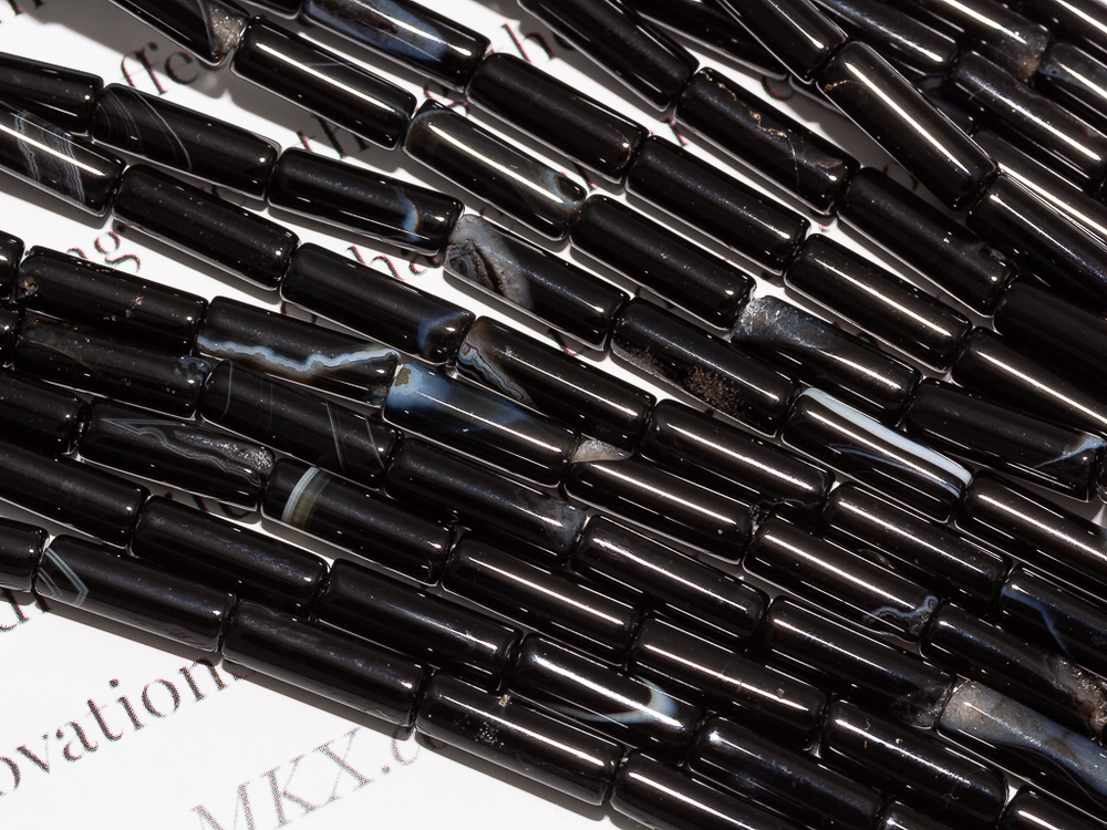 Нить бусин из агата, трубочки 4х13мм