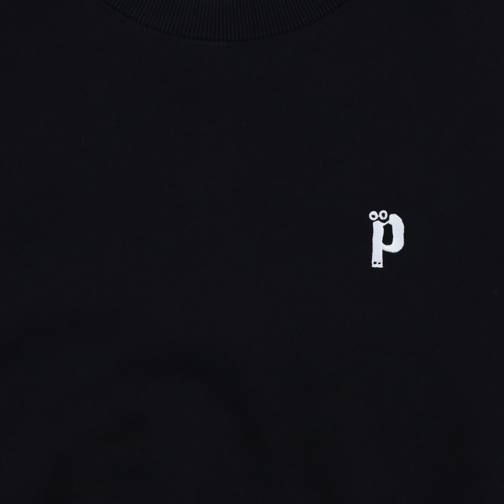 Свитшот Postaments P Logo (black) артикул:zKhhzzSZi3VELzHcnPb9Z0 - купить в магазине Дайс