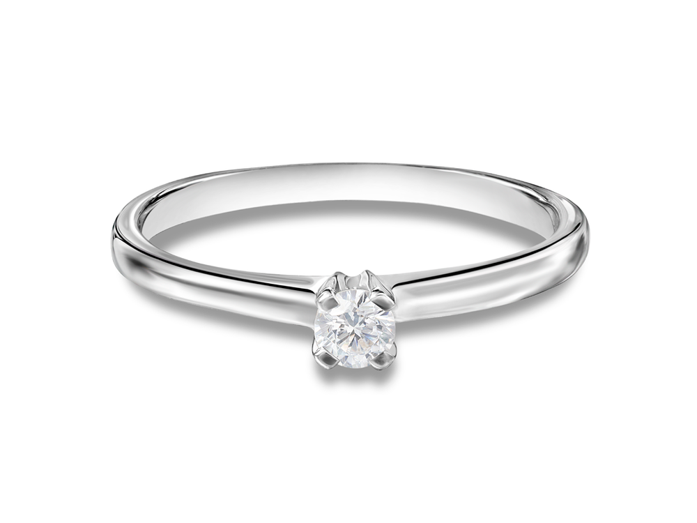 Помолвочное кольцо с бриллиантом