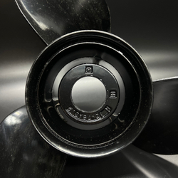 Гребной винт Mercury Black Max (12-3/4х21R)