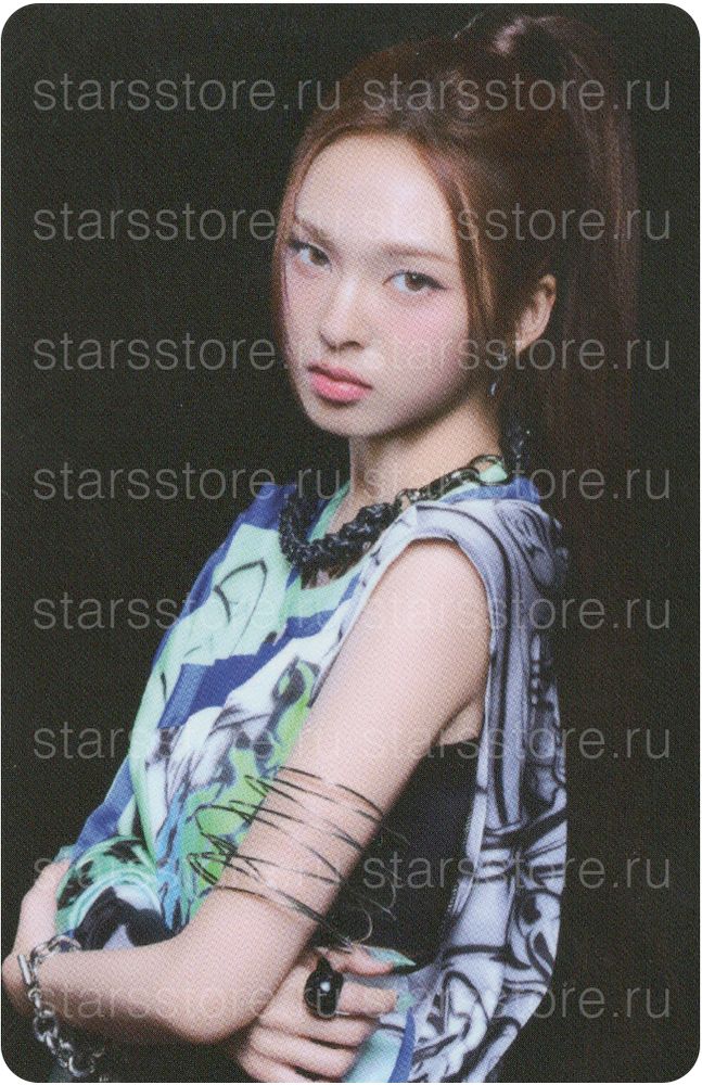 Фотокарта Chiquita BABYMONSTER - WE GO UP (weverse shop)