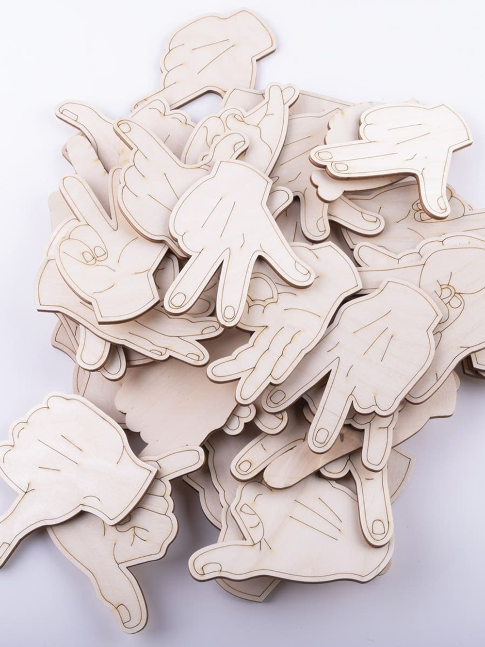 пособие из дерева