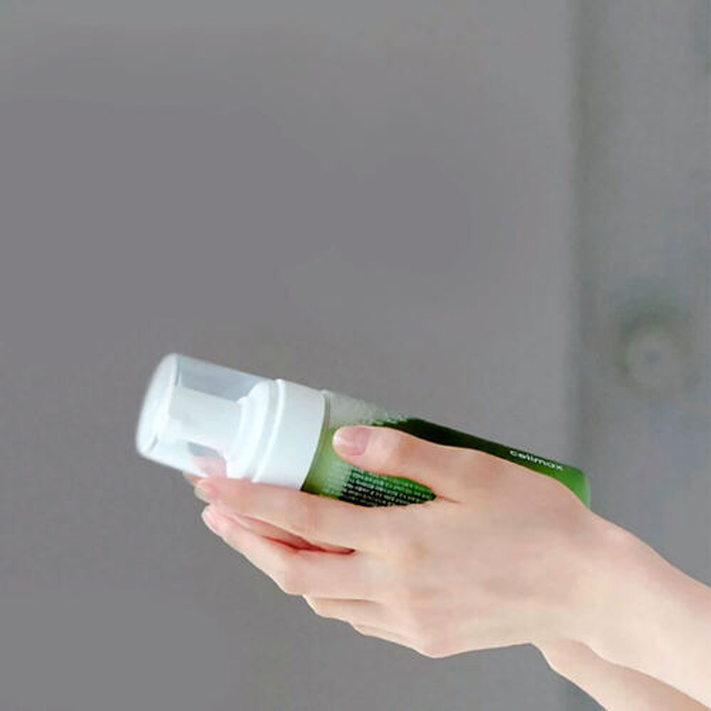 Celimax Средство очищающее от прыщей с нони - The real noni acne bubble cleanser, 155мл