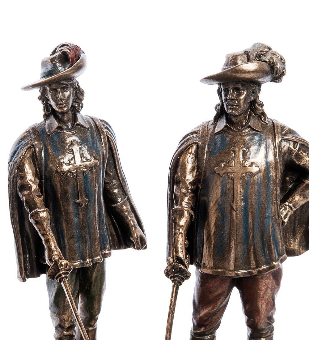 Veronese WS-1023 Статуэтка «Мушкетеры - один за всех и все за одного»