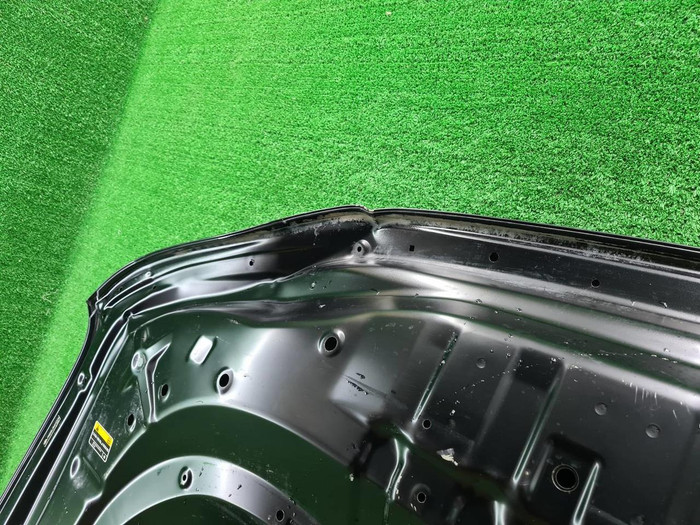 Капот Toyota Land Cruiser 300 (2021-н.в.)