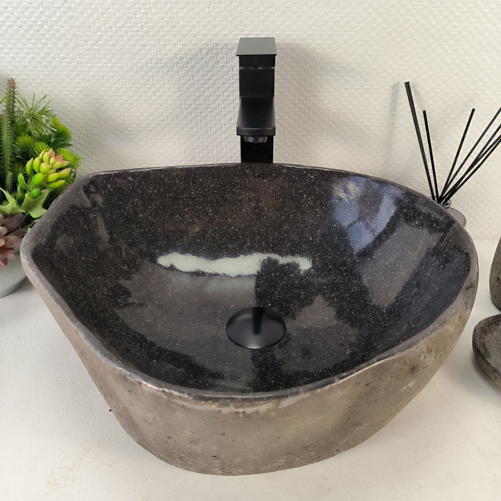 Раковина из речного камня RS-65201 44*39*15 0861