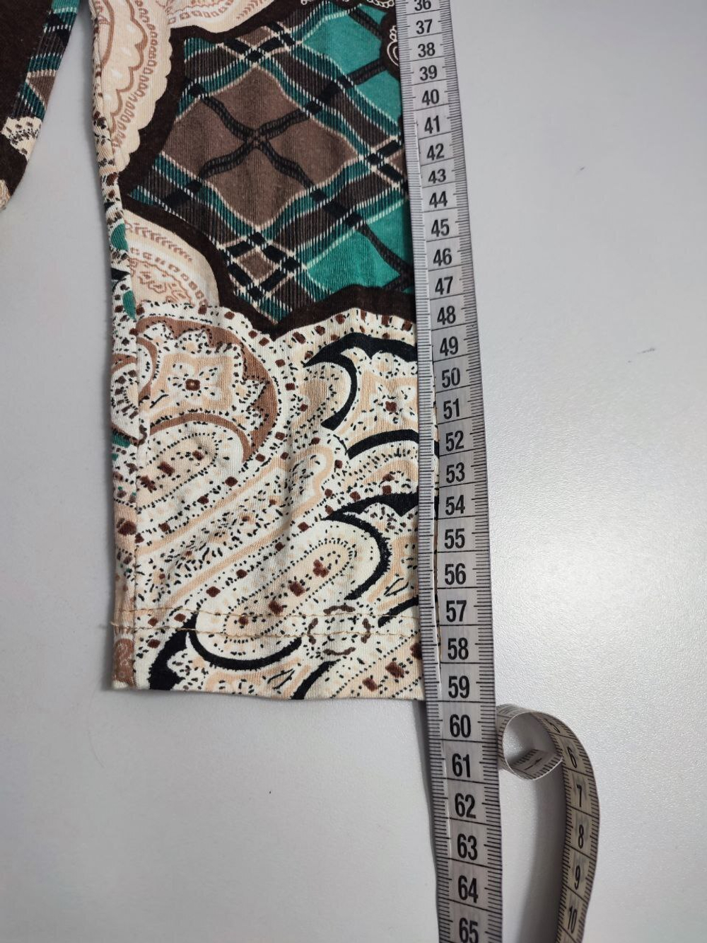 Джемпер практичный 48 размер