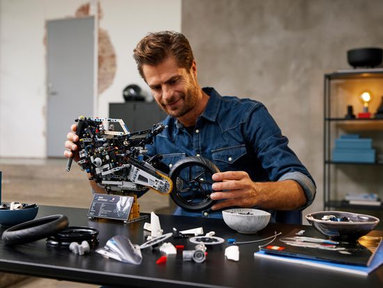 LEGO Technic 42130 BMW M 1000 RR