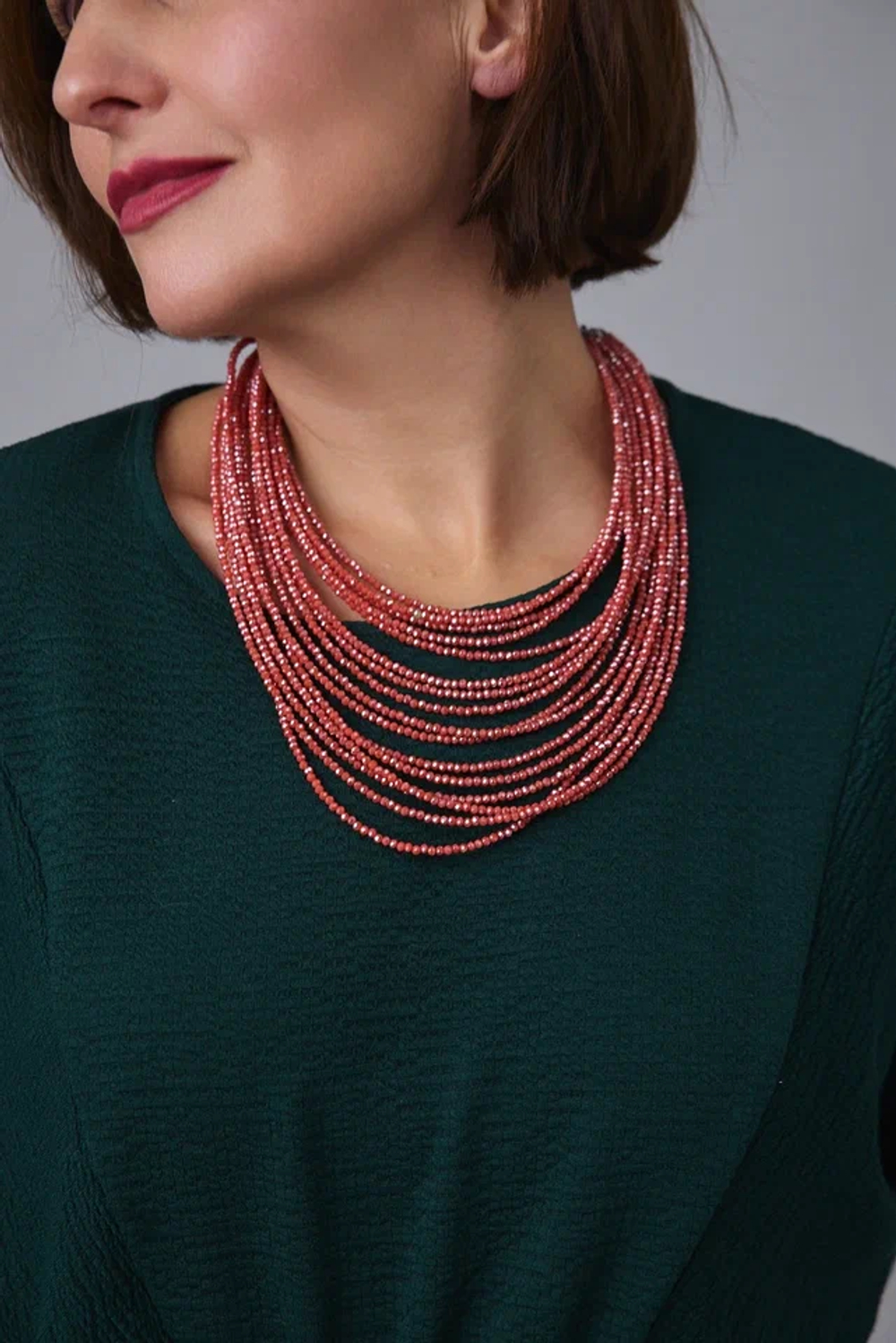 Колье каскад "Венеция, оттенок рябина, венец.стекло, натур.кожа