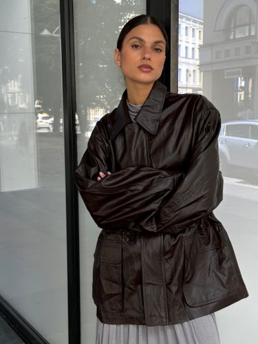 Бордовая укороченная куртка Coline из эко кожи