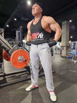 Брюки спортивные, джоггеры