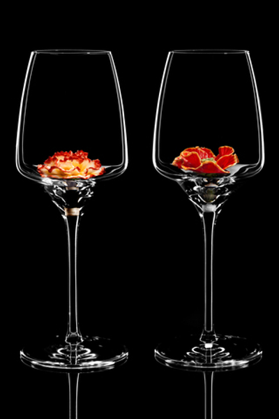 Подарочный набор их двух бокалов для белого вина / "Алый".