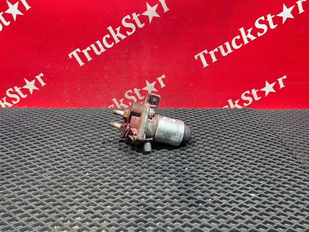 Выключатель массы