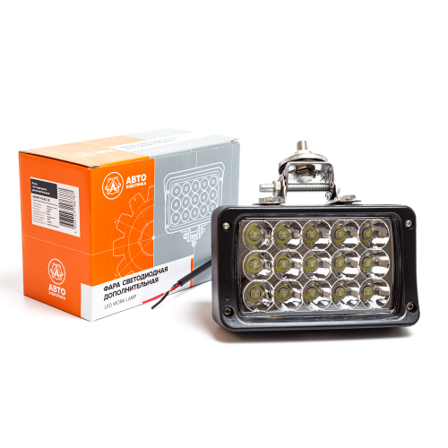 Фара светодиодная дополнительная, прямоугольная 158*76*94, направленный свет, 15 диодов, крепление по центру, 45 Вт, 10-30 В