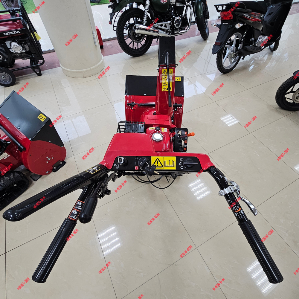 Снегоуборщик Honda HSS 655 ETD (RR)